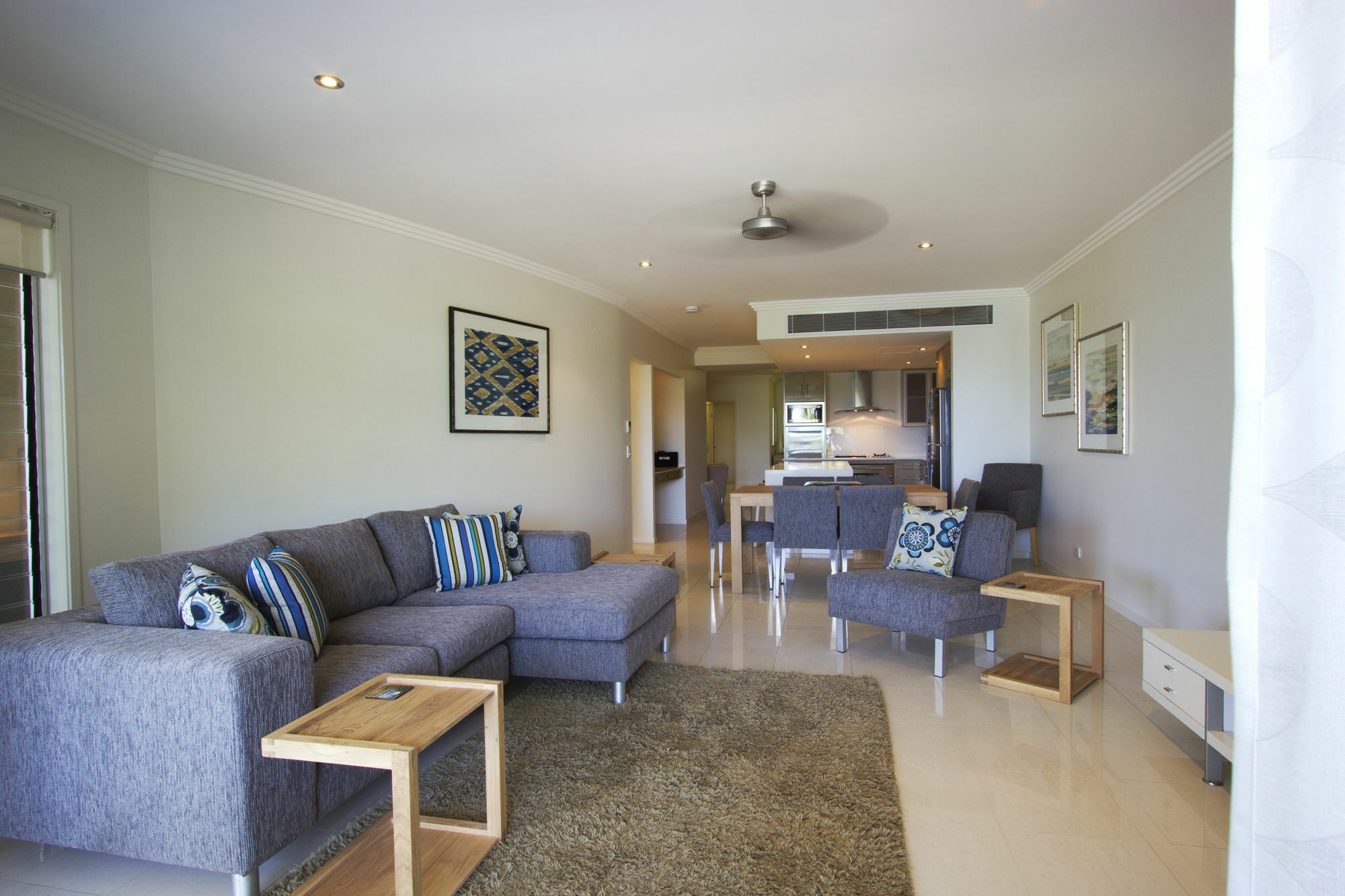 Island Views Beachfront Apartments Palm Cove Exterior photo